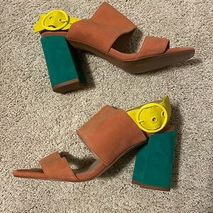 NWOT Banana Republic Colorblock Suede Heels Size 6.5